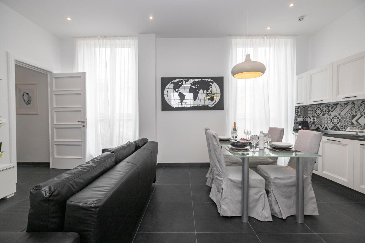 Real Italian Estate - Luxury Black&White Genua Exterior foto