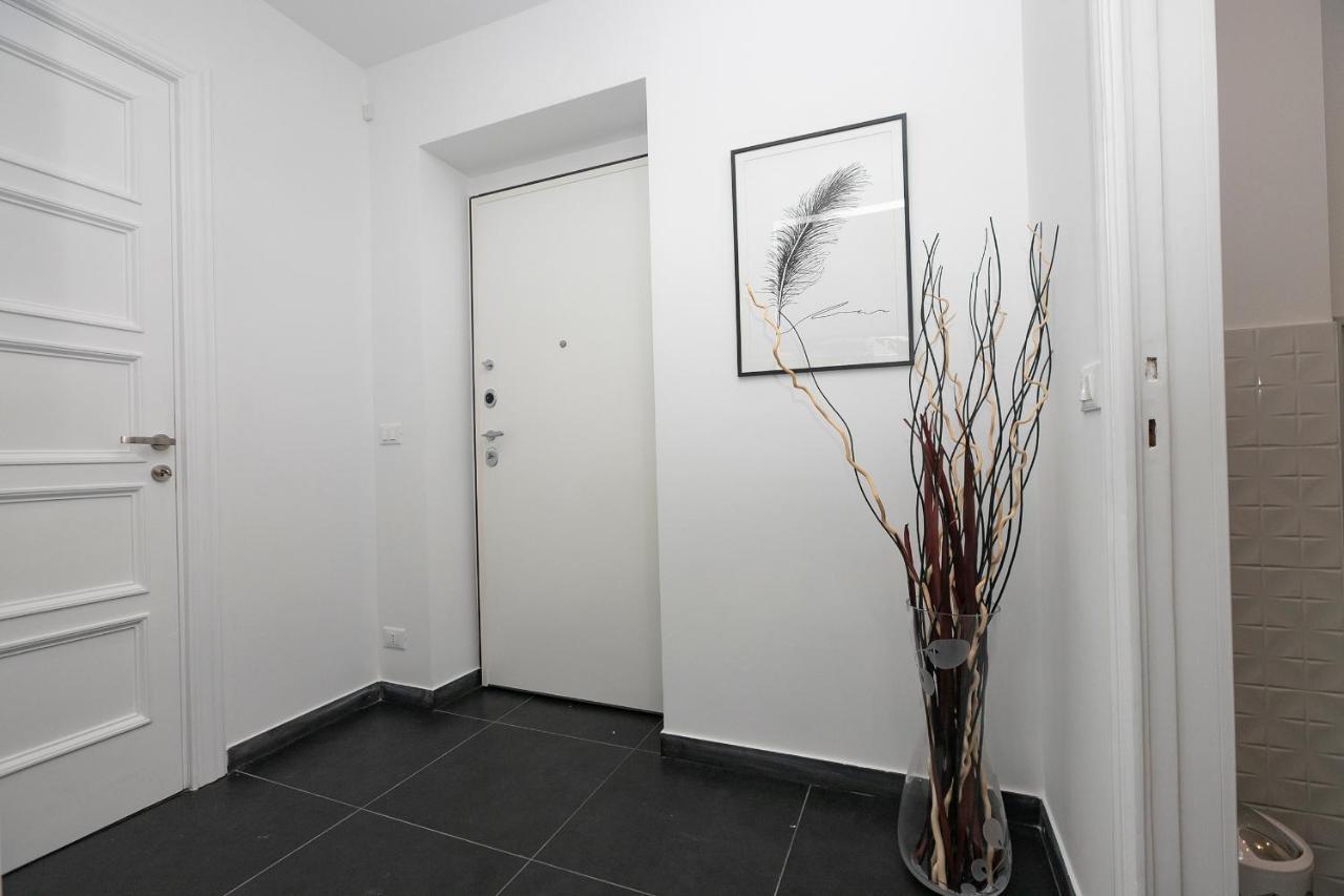 Real Italian Estate - Luxury Black&White Genua Exterior foto